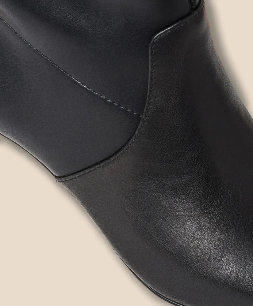 Jack Rogers Virginia Stretch Boots | Brooks Brothers online shop